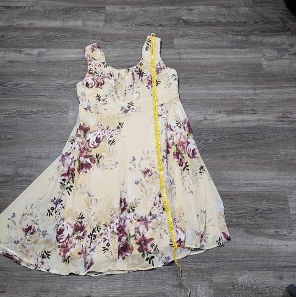 2 for $10  Connected Apparel dress Size 18W yellow and floral - Picture 3 of 5